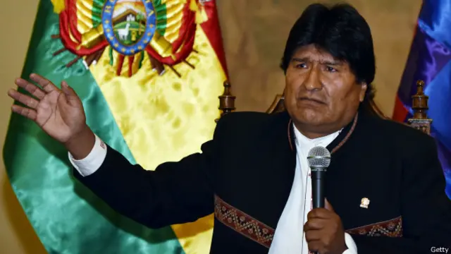 Evo Morales Mantan Presiden Bolivia